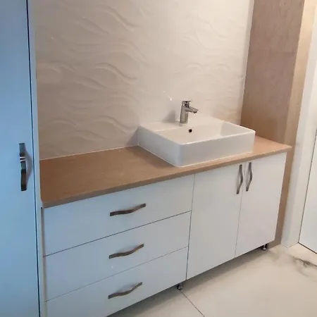 Villa White Rose Kastela