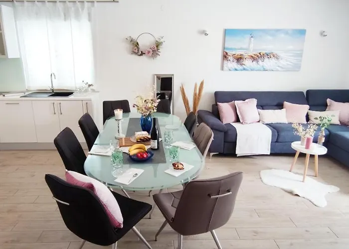 White Rose Villa Kastela